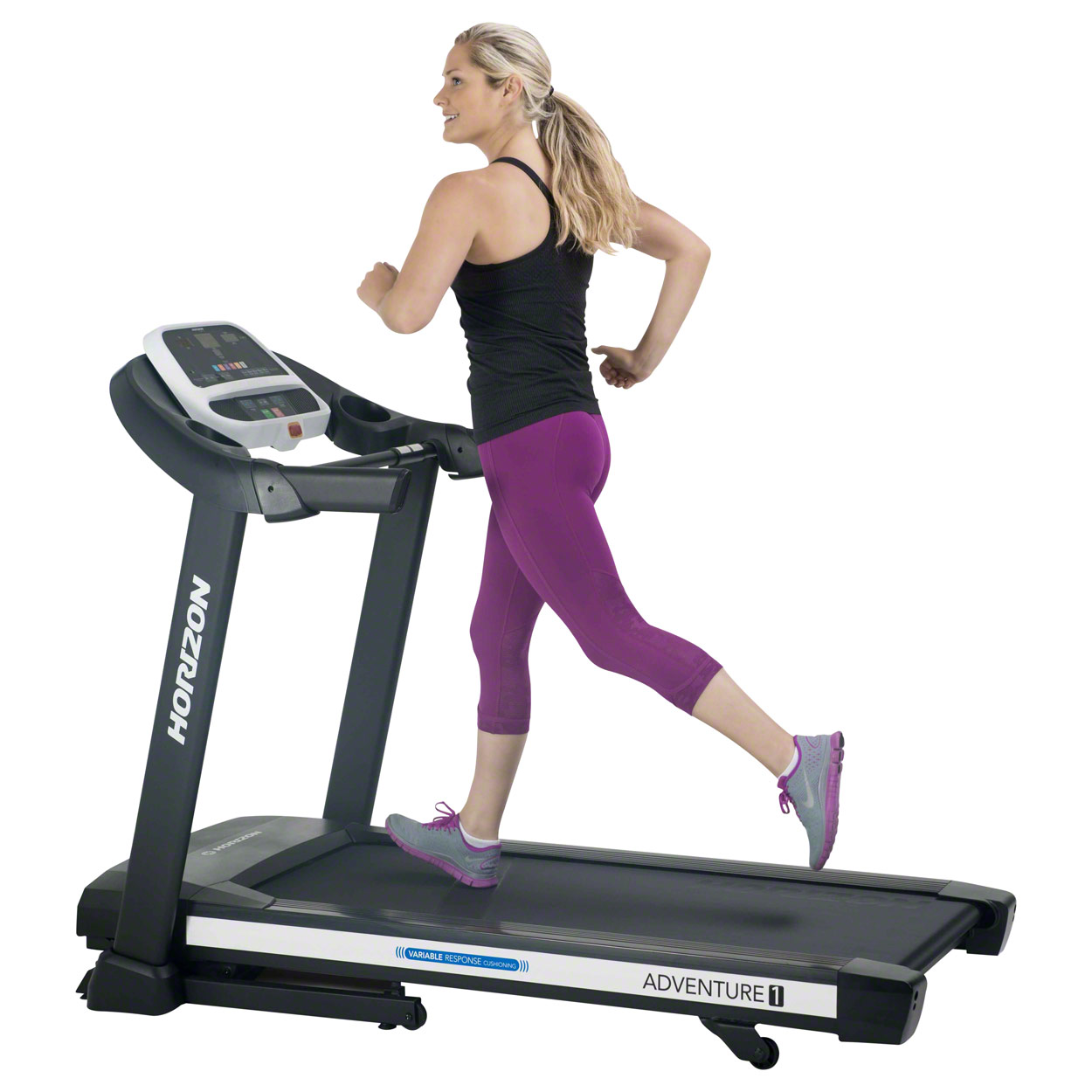 Horizon fitness. Horizon Fitness t82. Horizon Fitness Quantum. Фитнес на беговых дорожках с палочками. Horizon Fitness logo.