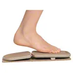Pedalo foot and leg axle trainer