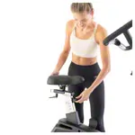 Image shows TUNTURI Platinum UB20 upright bike