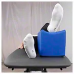 Image shows Positioning wedge with flat leg recess, L x W x H 75 x 20 x 22 cm