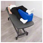 Image shows Positioning wedge with flat leg recess, L x W x H 75 x 20 x 22 cm