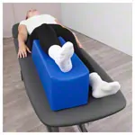 Image shows Positioning wedge with flat leg recess, L x W x H 75 x 20 x 22 cm