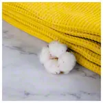 Image shows Pique-ceiling with decorative stitch bordering, 210x150 cm