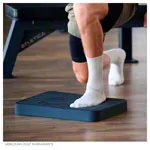 Image shows ARTZT thepro Balance Pad, medium
