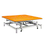Bobath Grand Comfort with wheel lifting system