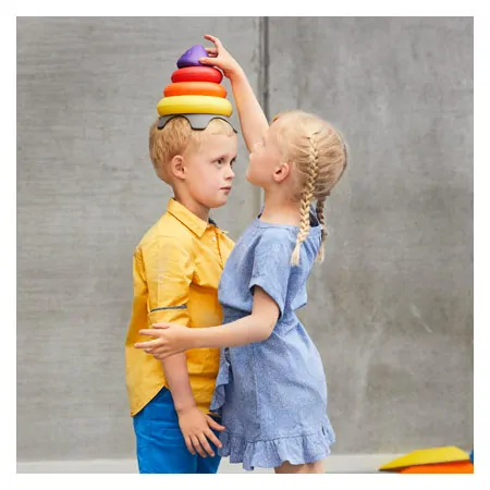 Balancing game Clowns hat  14,5 cm x 18 cm