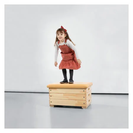 Vaulting boxes, LxWxH 70x50x40 cm, 3-piece.