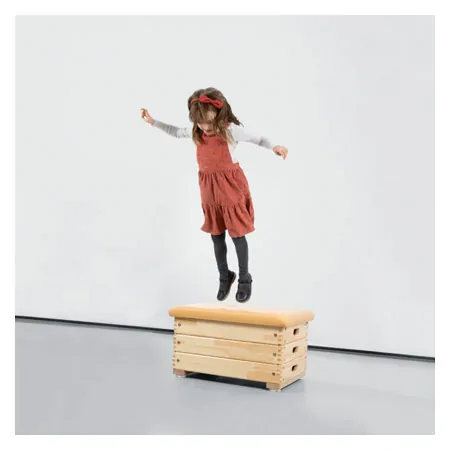 Vaulting boxes, LxWxH 70x50x40 cm, 3-piece.