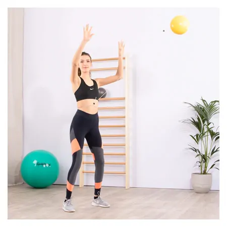 Sports ball with string,  18-21 cm
