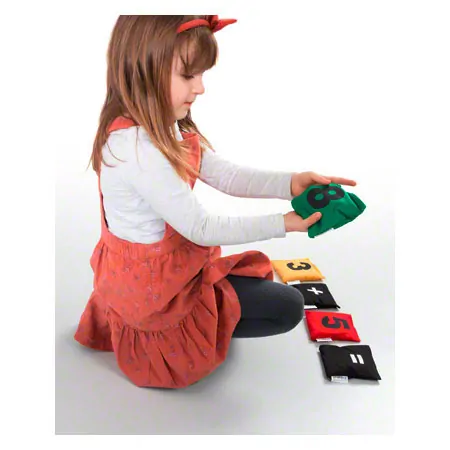 Beanbags with numbers-set, 12x12 cm, 15 pieces.