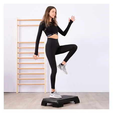 Step bench in one piece, black