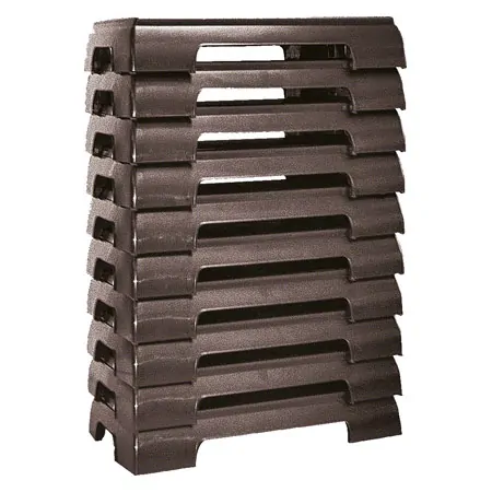 Step bench in one piece, black
