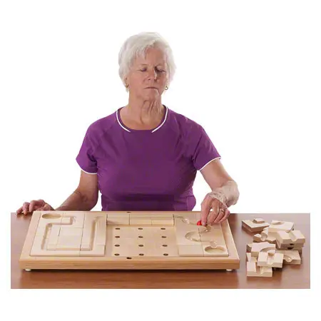 Pertra suitcase construction, 156-part