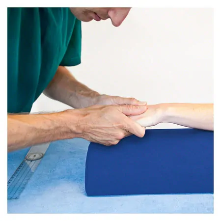 Half roll, LxWxH 50x25x12.5 cm