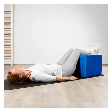 Posture pillow with solid core, LxWxH 50x40x35 cm