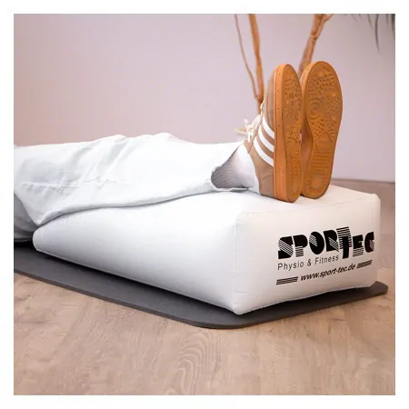 Leg and vein support pillow, inflatable, LxWxH 70x50x19/7 cm, white