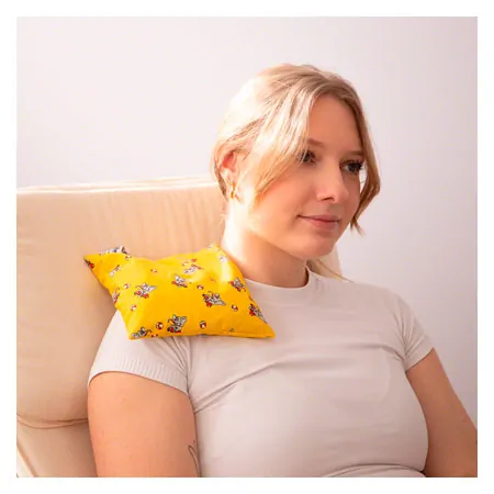 Cherry pit pillow with cotton cover Kids, 19x19 cm