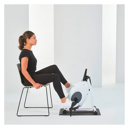 Moves Cycle passive-active trainer