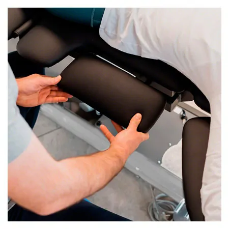 Therapy couch Smart ST5 DS roof position, wheel lifting system and all-round control