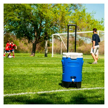igloo beverage container with tap and wheels, sport 5 gallon, 18.9 l