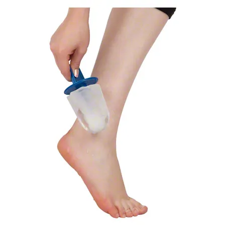 Ice lolly for use in cryotherapy