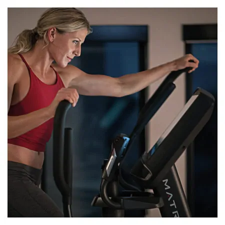 Matrix Elliptical Trainer E50 with XIR Console