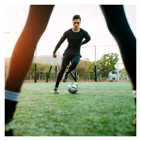 Derbystar Football Apus Light