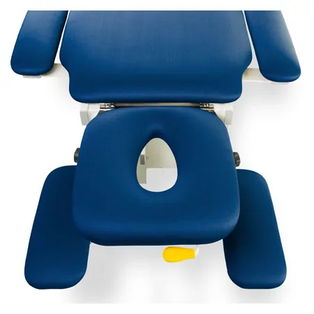 Delta therapy couch DP4 with all-round switch