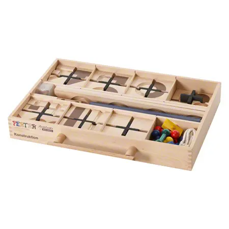 Pertra suitcase construction, 156-part