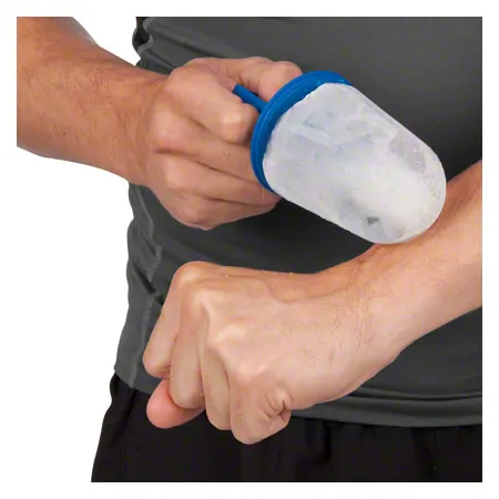 Ice lolly for use in cryotherapy